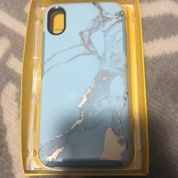 Otterbox Symmetry Sleek Protection for iPhone XS Max - Picture 5 of 5
